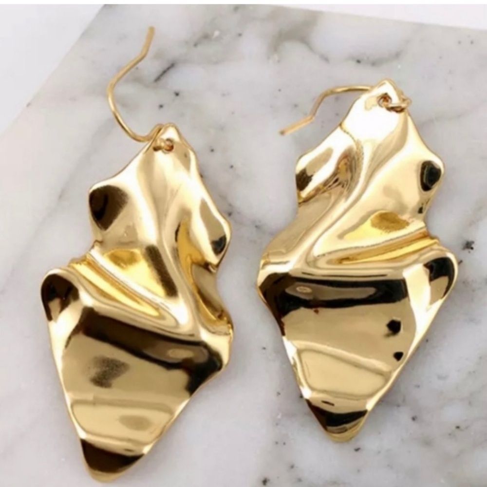 ALEXIS BITTAR Gold Crumpled Wire Drop Earrings - Picture 5 of 13